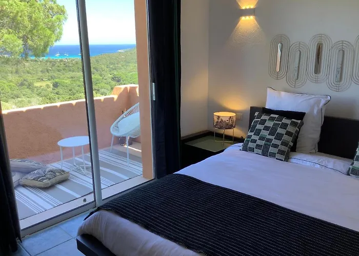 Azura, Vue Panoramique Et Proche A Santa Giulia, Piscine Chauffee Villa *